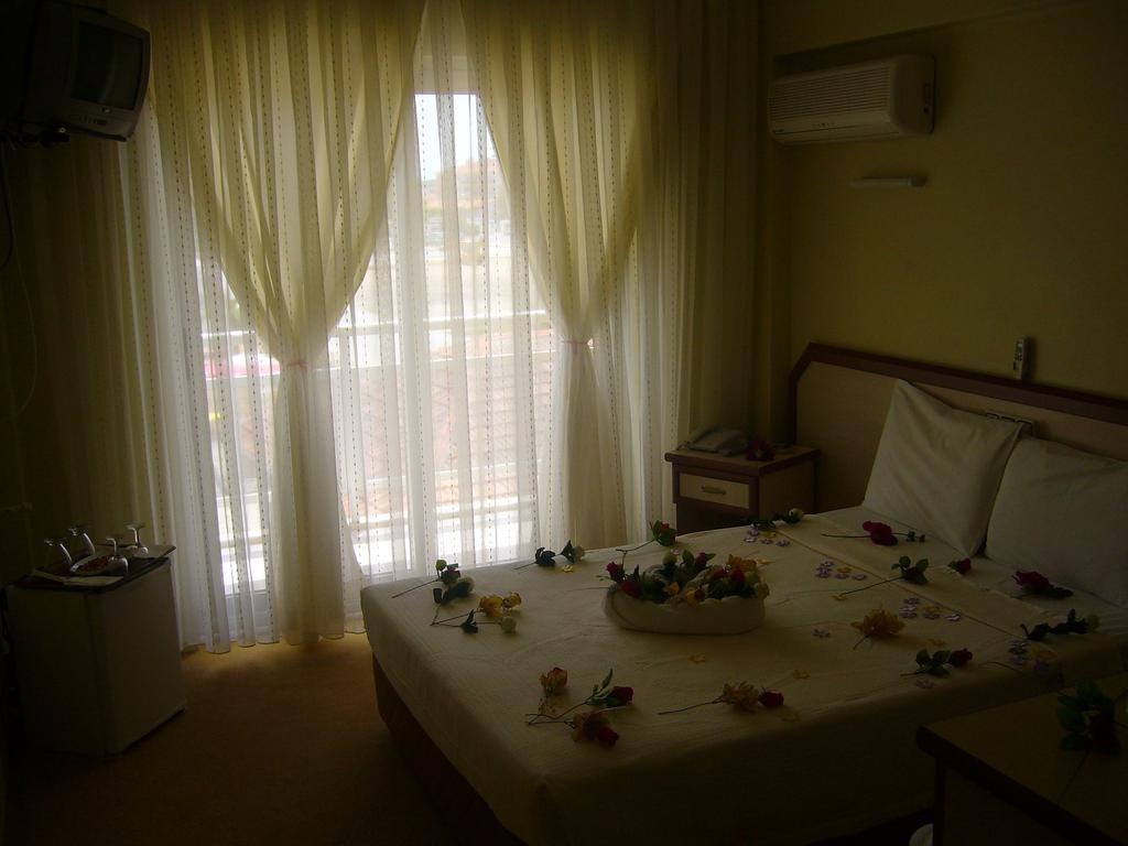 Sirin Villa Чесме Екстериор снимка